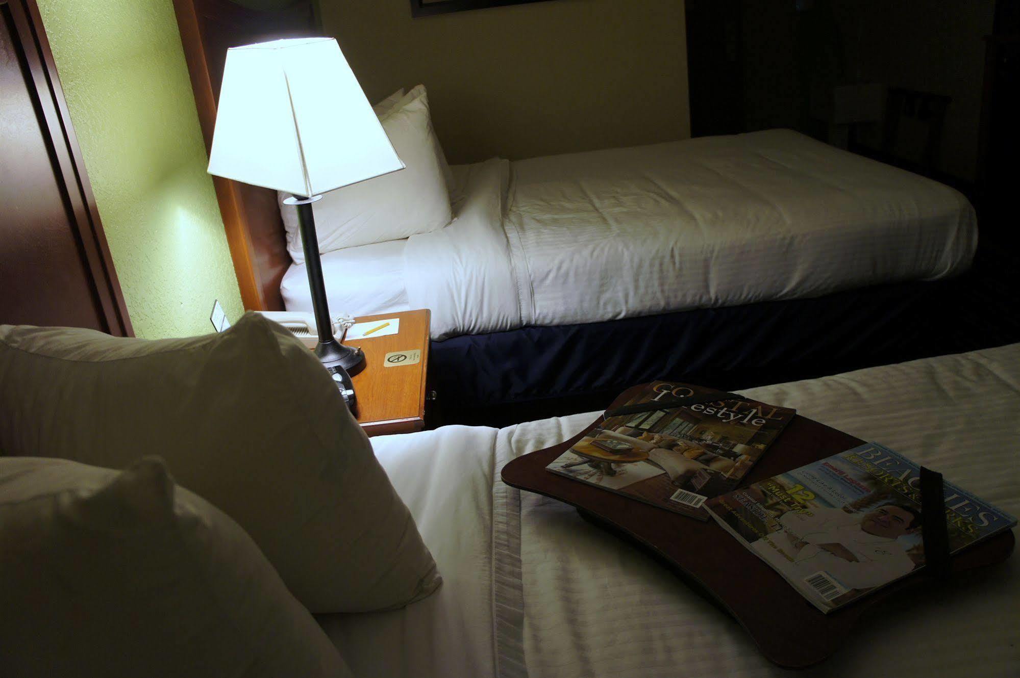 Emerald Coast Inn & Suites ฟอร์ตวัลตันบีช ภายนอก รูปภาพ